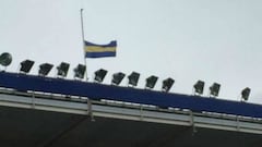 Banderas a media asta en La Bombonera por los 4 fallecidos