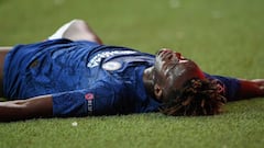 Chelsea&#039;s English striker Tammy Abraham reacts during the UEFA Super Cup 2019 football match between FC Liverpool and FC Chelsea at Besiktas Park Stadium in Istanbul on August 14, 2019. (Photo by Bulent Kilic / AFP)