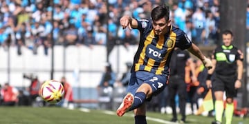 Alfonso Parot vive un gran momento en Rosario Central. El lateral es titular y suma minutos semana a semana. Podría ser alternativa como lateral izquierdo o defensa central.