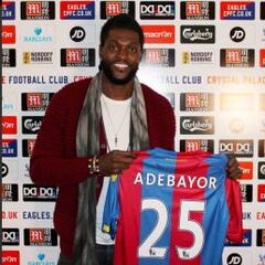 Adebayor firma con el Crystal Palace hasta final de temporada