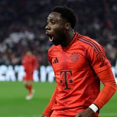 Alphonso Davies, único jugador de Concacaf en el XI del año de la IFFHS