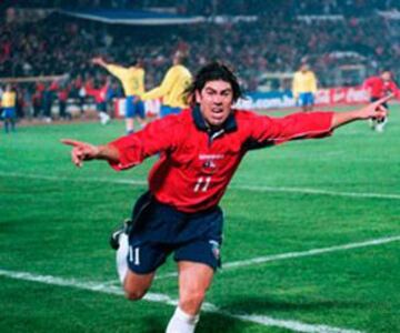 No solo es el último triunfo sobre Chile, es el único por Eliminatorias. 3-0 en el Nacional el 15 de agosto del 200 con un show de Marcelo Salas, que habilitó a Fabián Estay después de un sombrero a Assuncao, hizo la pantalla para le gol de Zamorano y marcó un golazo para el tercero.