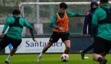 Dos ampollas en un pie hacen peligrar la presencia de Traver en Tarazona