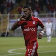 Ayron del Valle, el goleador alejado del gol