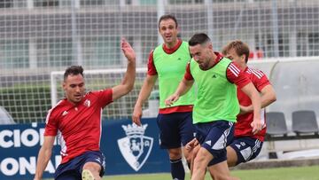 Moi Gómez, entrenando con Osasuna