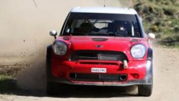 <b>SENSACIONES. </b>Sordo disfrutó con su Mini Countryman.
