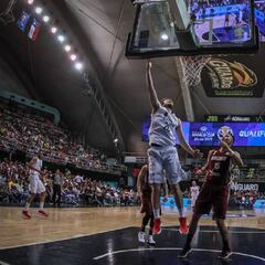 Chile pierde ante Brasil, pero sigue con opción de Mundial