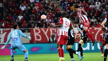 James Rodríguez durante un partido con Olympiacos por la Superliga de Grecia.