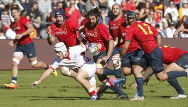 Espa?a se aferra al Mundial