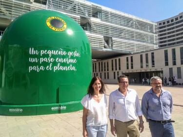 En Benidorm est el contenedor de vidrio ms grande del mundo