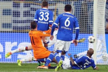 0-2. Bale anota el segundo tanto.