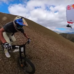 Fabio Wibmer sorprende ahora... ¡en un bikepark!