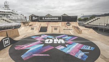 La disciplina que abrió O Marisquiño 2021. Lo hizo con la pintura de los parks de skate y BMX, así como tres murales en la entrada de cada uno de los tres espacios burbuja del festival. Fueron elaborados por los artistas gallegos Yoe33 y Seek, además del madrileño Nem. Todos ellos se basaron en la imagen de OM 21 y en un poema de Yolanda Castaño que dice así: "Escritoras e calamares: susténtanse na pluma, teñen moitos brazos, saben empregar a tinta con talento” / “Escritoras y calamar: se sustentan en la pluma, tienen muchos brazos, saben emplear la tinta con talento”.