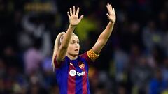 Barcelona's Spanish midfielder Alexia Putellas gestures during the women's friendly football match against Mexico's America at the Azteca stadium in Mexico City on August 29, 2023. (Photo by Claudio CRUZ / AFP)