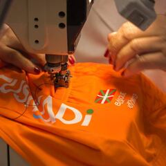 La Fundación Euskadi de Landa recupera el color naranja