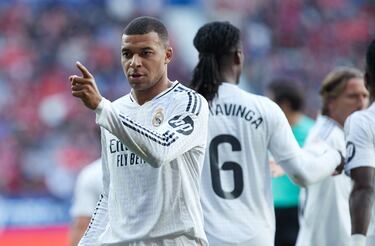 El francés sigue en racha. Un nuevo gol de velocidad y precisión que le permite al Real Madrid seguir peleando por el liderato.