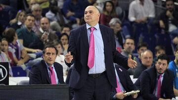 Pablo Laso: “Ficharemos un pívot y no será americano”