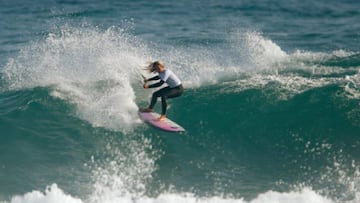 Los hermanos Isabella y Giorgio G&oacute;mez le dieron a Colombia dos triunfos en el SUP surf
 