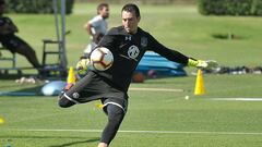 Gualberto Jara regresa y será el DT de la Sub 19 de Colo Colo