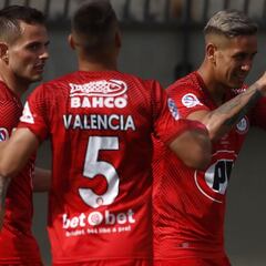 Con Valdivia y Rivero inspirados: La Calera venció a Antofagasta