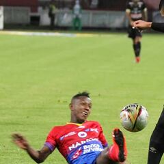 Pasto da el golpe en Manizales y se mete a los ocho