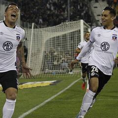 Paredes se acerca a récord goleador de 'Chamaco' Valdés