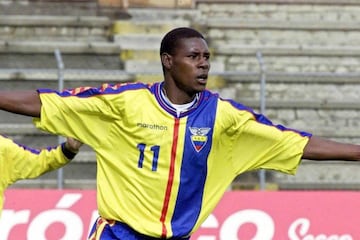 Agustín Delgado (Ecuador): 16 goles, en 32 partidos, con un promedio de 0,50.