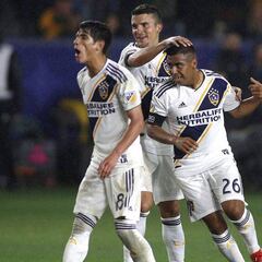 Efraín Álvarez can't waste time thinking of the National Team