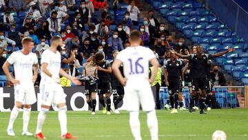 Soccer Football - Champions League - Group D - Real Madrid v Sheriff Tiraspol - Santiago Bernabeu, Madrid, Spain - September 28, 2021 Sheriff Tiraspol&#039;s Sebastien Thill celebrates scoring their second goal with Bruno REUTERS/Juan Medina     TPX IMAGE