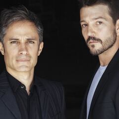 Diego Luna y Gael García son exhibidos por recibir dinero del PRIAN