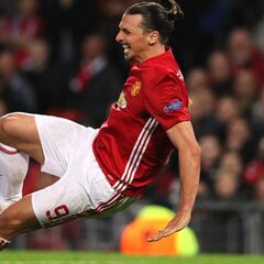 Rotura de ligamentos para Ibrahimovic, 6 a 8 meses fuera