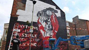 Un graffiti como homenaje a la Premier del Liverpool