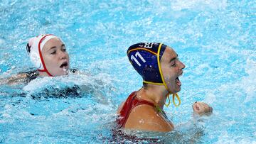 Maica García celebra uno de los goles del triunfo de España (8-18).