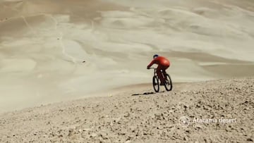 Récord del mundo en mountain bike a 167 km/h: ¡qué brutalidad!