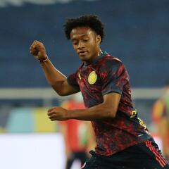 Cuadrado lamenta su ausencia y envía apoyo a la Selección