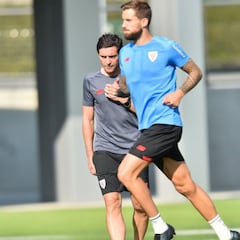 Verano difícil para Iñigo Martínez