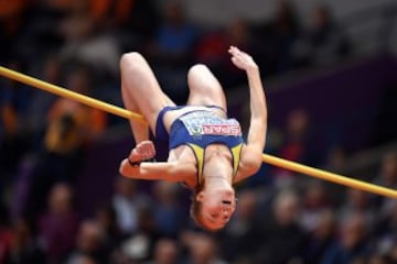 Pentatlón femenino. Alina Shukh de Ucrania en salto de altura.