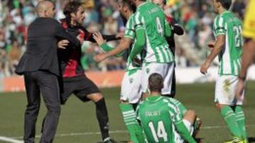 Jémez: "Todo lo que sirva para salir del descenso es positivo"