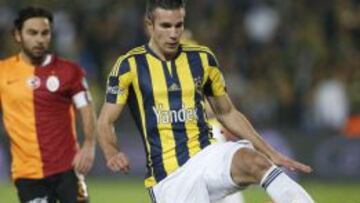 Van Persie se queda fuera de la primera lista de Holanda