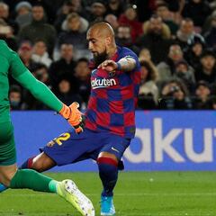 "Extraordinario": los elogios de Quique Setién a Arturo Vidal