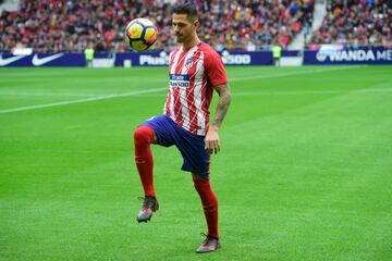 25,000 Atleti fans show up for Diego Costa and Vitolo presentation