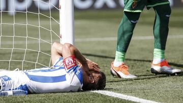 Unai Bustinza durante un partido con el CD Legan&eacute;s.