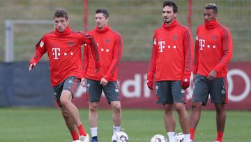 Entrenamiento Bayern de M&uacute;nich.
 M&uuml;ller, Lewandowski, Boateng y Hummels