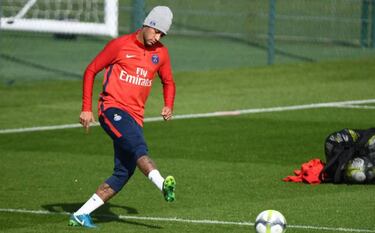 Mathieu explains Neymar's motives for leaving Barça
