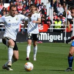 El Burgos y Malbasic separan sus caminos