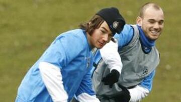 Sneijder se entrenó con el resto del equipo