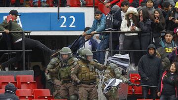 La disputa por un lienzo provocó la situación que tuvo detenido durante seis minutos el partido entre Barnechea y el cuadro de Mario Salas.