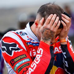 “Me siento bastante avergonzado de escribir esto”