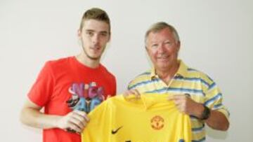 De Gea y Ferguson, en la presentaci&oacute;n del portero con el United (junio de 2011).