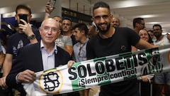 Boudebouz ya está en Sevilla y firmará por cuatro temporadas